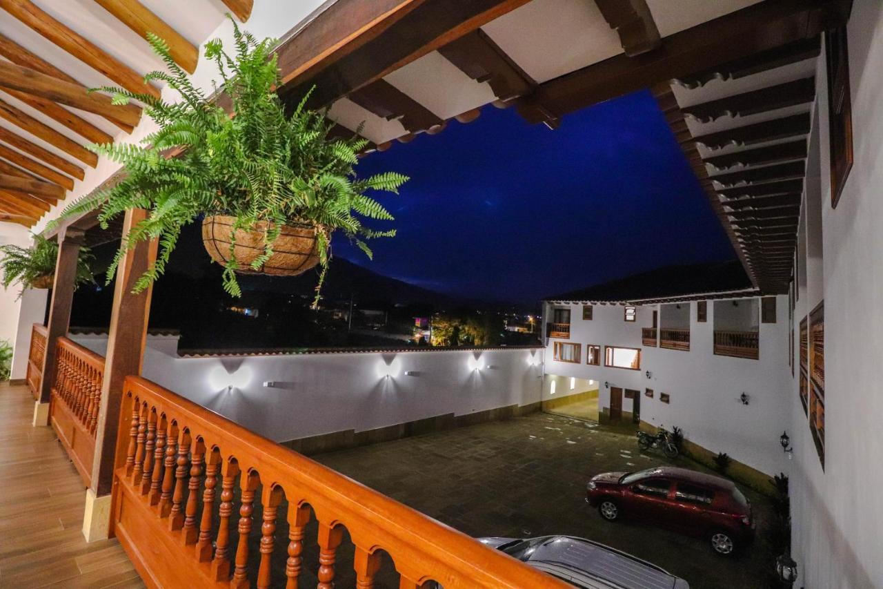 Hotel Las Palmas 莱瓦镇 外观 照片