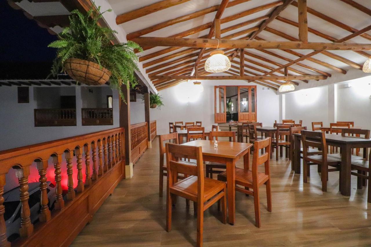 Hotel Las Palmas 莱瓦镇 外观 照片