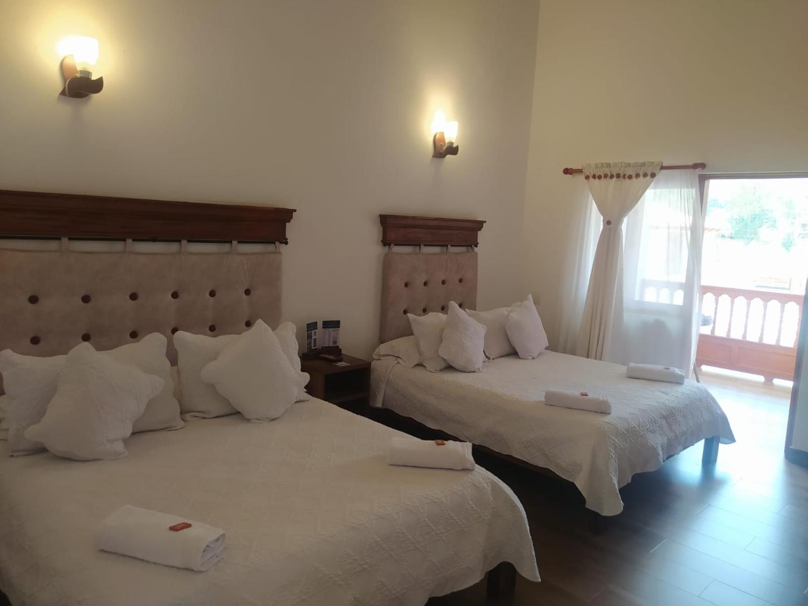 Hotel Las Palmas 莱瓦镇 外观 照片
