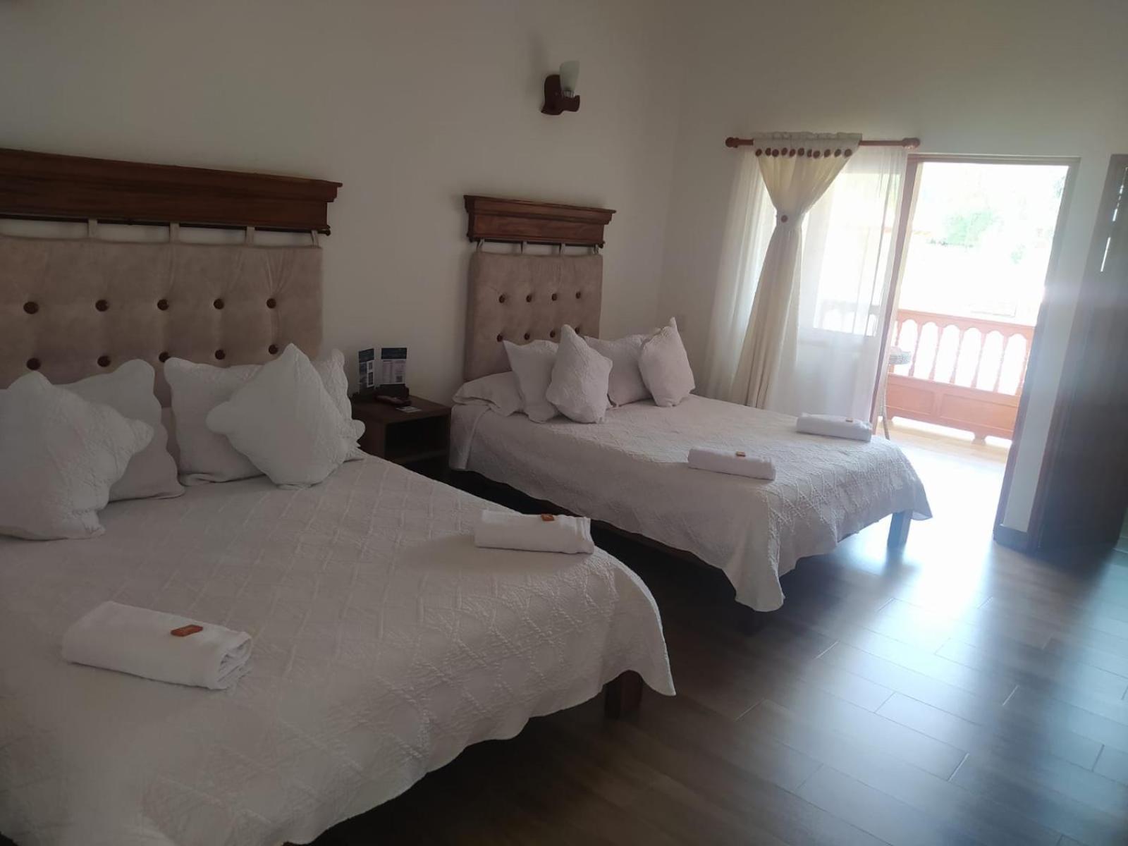 Hotel Las Palmas 莱瓦镇 外观 照片