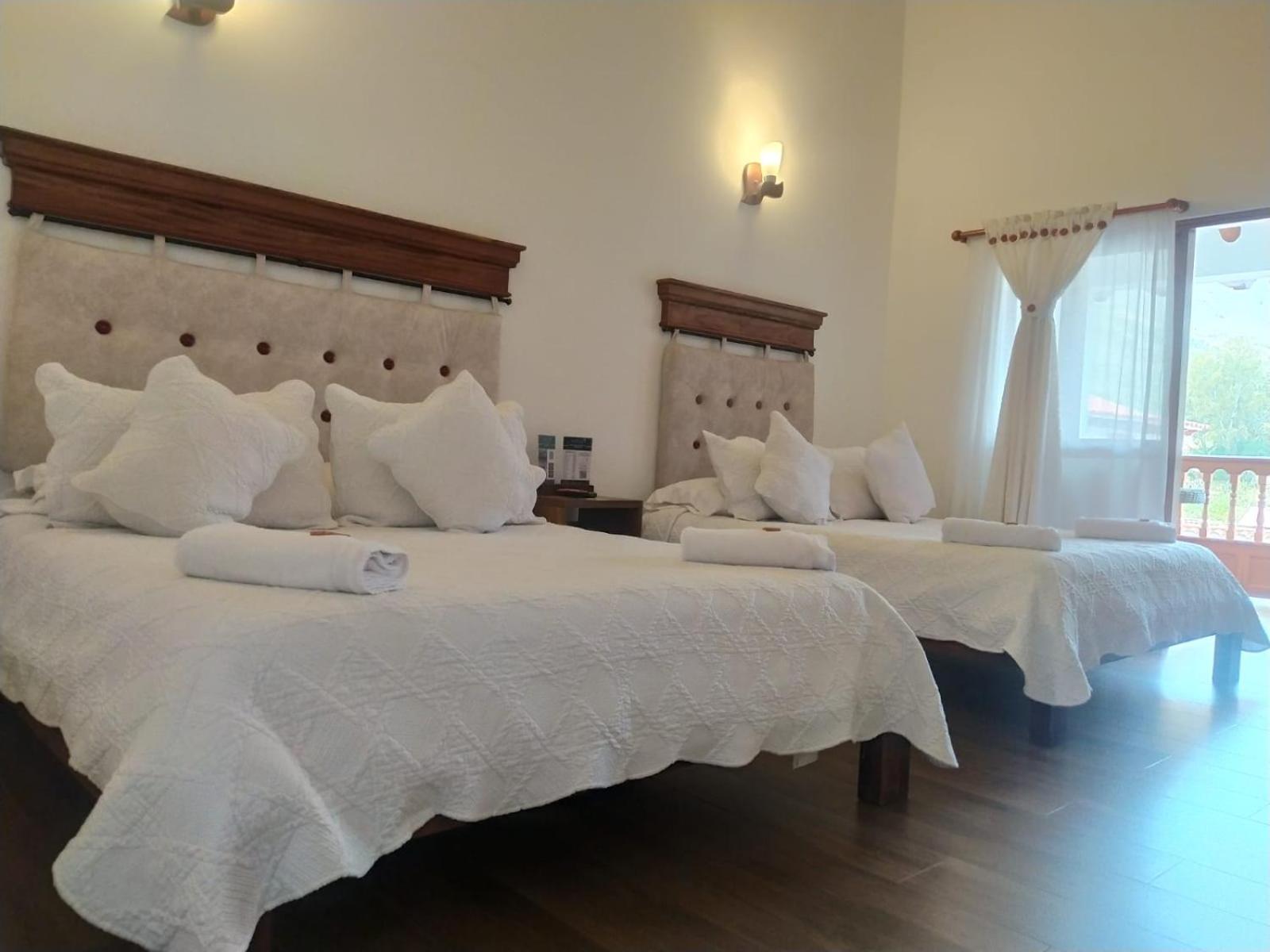 Hotel Las Palmas 莱瓦镇 外观 照片